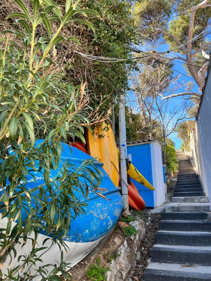 Cosy Provencal Apartment Belgentier Bagian luar foto
